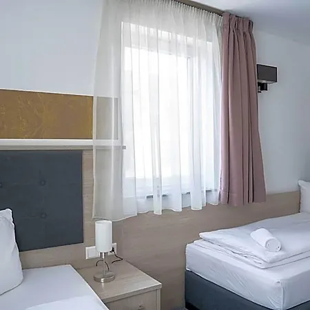 Alpha&omega - Air-conditioned Hotel Stoccarda