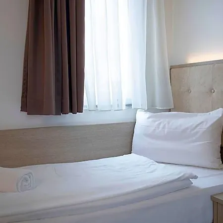 Alpha&omega - Air-conditioned Hotel Stoccarda