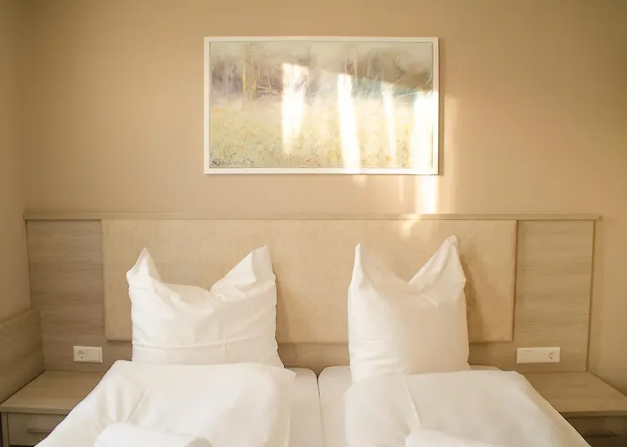 Alpha & Omega Hotel 3*