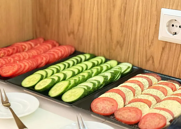 Alpha & Omega 3* شتوتغارت