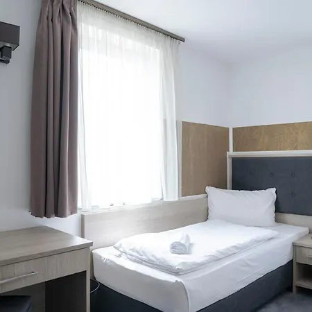 Alpha&omega - Airconditioned 3*