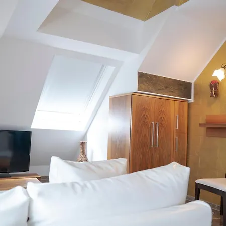 Alpha&omega - Airconditioned 3* Stoccarda