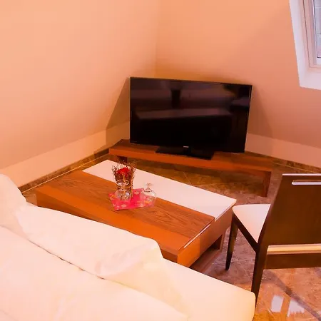 Hotel Alpha&omega - Airconditioned Stoccarda