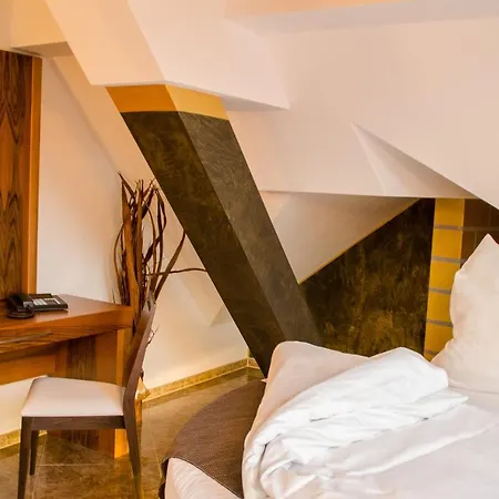 Alpha&omega - Airconditioned Hotel Stoccarda